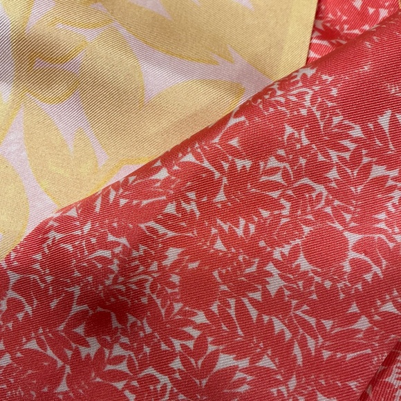 Louis Vuitton silk twilly - Picture 6 of 6